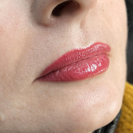 mikropigmentacija usana 1